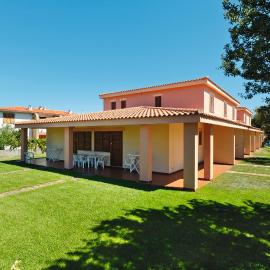Residence Li Menduli, hotel a San Teodoro