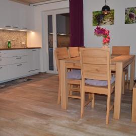 Ferien- und Winzerhof Ute Braun, hotel em Nordheim