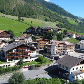 Hotel Am Fels, hotel en Senales
