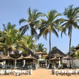 Boblin la Mer hotel restaurant plage, hotel in Grand-Bassam