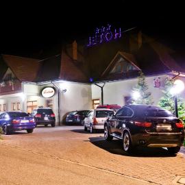Hotel Zalesie, hótel í Bochnia
