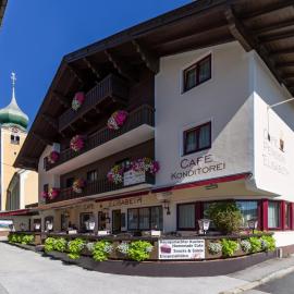 Pension Elisabeth โรงแรมในเวสเทนดอร์ฟ