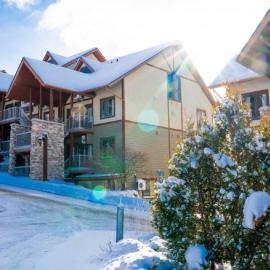 Condos Château-Bromont, hotel i Bromont