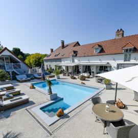 Villa de la Croix - Maison d'hôtes à 4 minutes de l'A26 avec parking, hotel a Villechétif