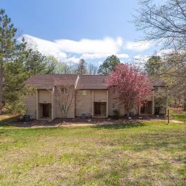 Mountainside Villas at Massanutten by TripForth, Hotel in McGaheysville