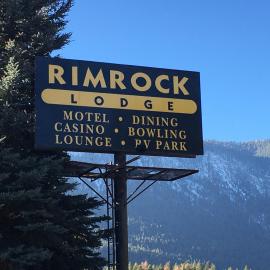 Rimrock Lodge LLC、Thompson Fallsのホテル