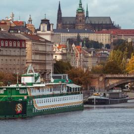 Admiral Botel, hotel in Prague