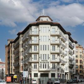 Hotel Avenida, hotelli kohteessa Pamplona