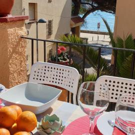 Casa con jardín a 30 metros de la playa. VL., hotel u gradu Palamos