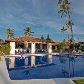 Cabo Blanco Hotel and Marina, khách sạn ở Barra de Navidad