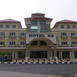 S2 Hotel, hotel in Seremban