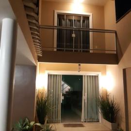 Serra Mar Suítes,Lofts, e casas à 300 metros das praias, hotel in Arraial do Cabo