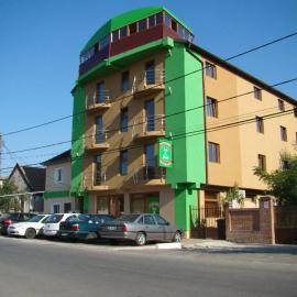 Pensiunea Ivu si Raul, hotel em Giroc