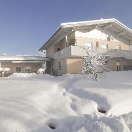 Ambiento Tirol, hotel a Kirchbichl
