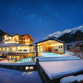 Premium Activehotel Bergkönig, hôtel à Neustift im Stubaital