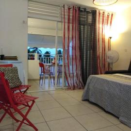 STUDIO VUE SUR MER
