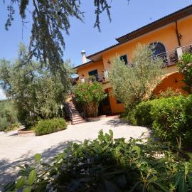 Poggio Degli Olivi – hotel w mieście Monsummano Terme