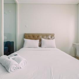 Elegant with Modern Design 1BR Apartment at Atlanta Residences By Travelio, hotel in Pondokcina