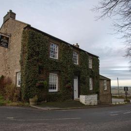 Shoulder of mutton, hotel in Richmond