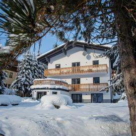 Viesnīca RMG Roses Apartments Bādkleinkirheimā