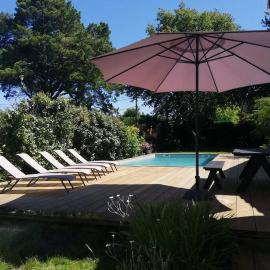Grande maison familiale piscine et jardin