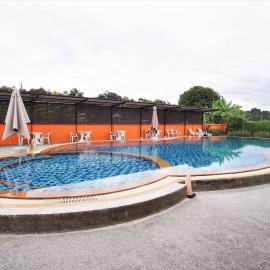 Maerim Villa&Pool, hotel v mestu Mae Rim