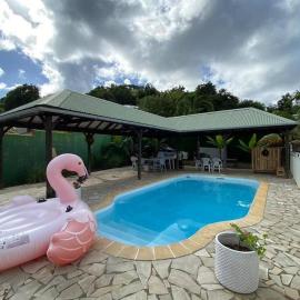 Charmant appartement avec piscine