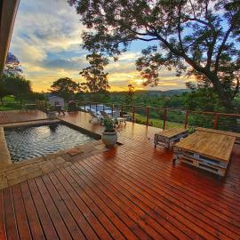 Cavalo Guesthouse & Equestrian Estate、Drummondのホテル