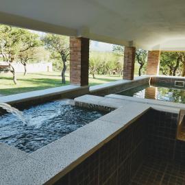 Apart & Cabañas "Cañada del Sauce" – hotel w mieście Nono