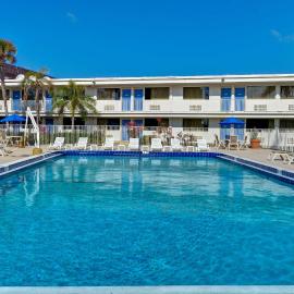 Motel 6-Cocoa Beach, FL, khách sạn ở Cocoa Beach