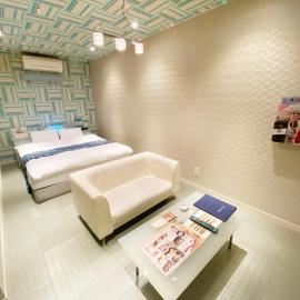 CURE, hotel em Sumino