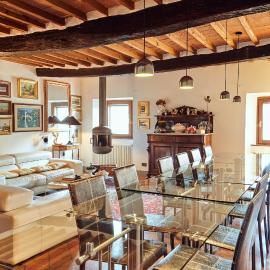 La Casa Di Adelina Monticchiello, hotel i Monticchiello