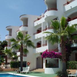 Sagitario Vista Playa I Apartamentos, hotel in Cala Blanca