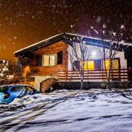 Vikend kuća Planinski raj, hotel en Pale