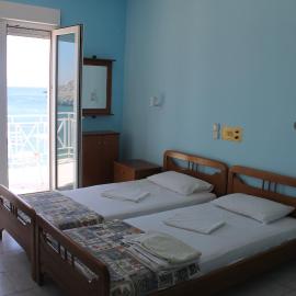 Elena Studios, hotel a Tarti