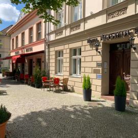 Altstadt Hotel，波茨坦的飯店