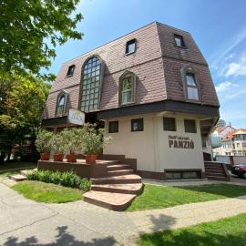 Belvárosi Panzió, hotel in Siófok