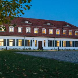 Gut Sarnow - Hotel und Restaurant, hotel in Schorfheide
