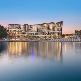 Mylome Luxury Hotel & Resort - Ultra All Inclusive, hotelli kohteessa Okurcalar