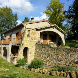 Casale La Pineta, hotel v mestu Mombaroccio