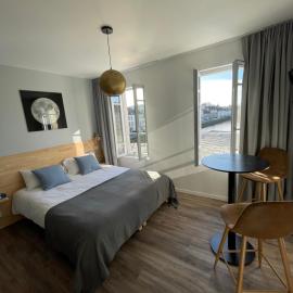 nuit sur le pont 4, hotell sihtkohas Landerneau