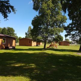 Kempings Stieres un Mājas Virtuve, hotel a Upesgrīva