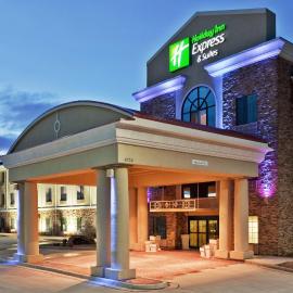 Holiday Inn Express & Suites Clovis by IHG, hotell sihtkohas Clovis