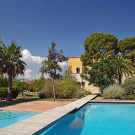 Villa Carcano โรงแรมในตรานิ