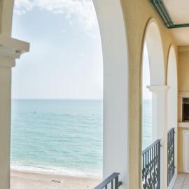 Prestigioso attico sul mare, hotel in Porto Recanati