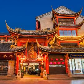 Wenjun Courtyard Hotel Chengdu ,English-Speaking , Pick-up Service ,Laundry Service , Local Tours, viešbutis Čengdu