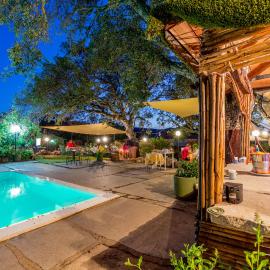Hotel & Glamping Borgo di Campagna, hotel em Porto San Paolo