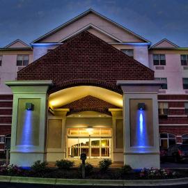 Holiday Inn Express La Plata by IHG, hotel em La Plata