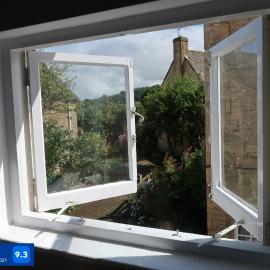 Peaceful cottage in heart of Winchcombe، فندق في وينشكومبي