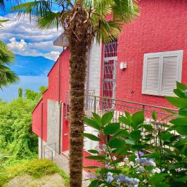 Appartamento Buresso, hotel in Porto Valtravaglia
